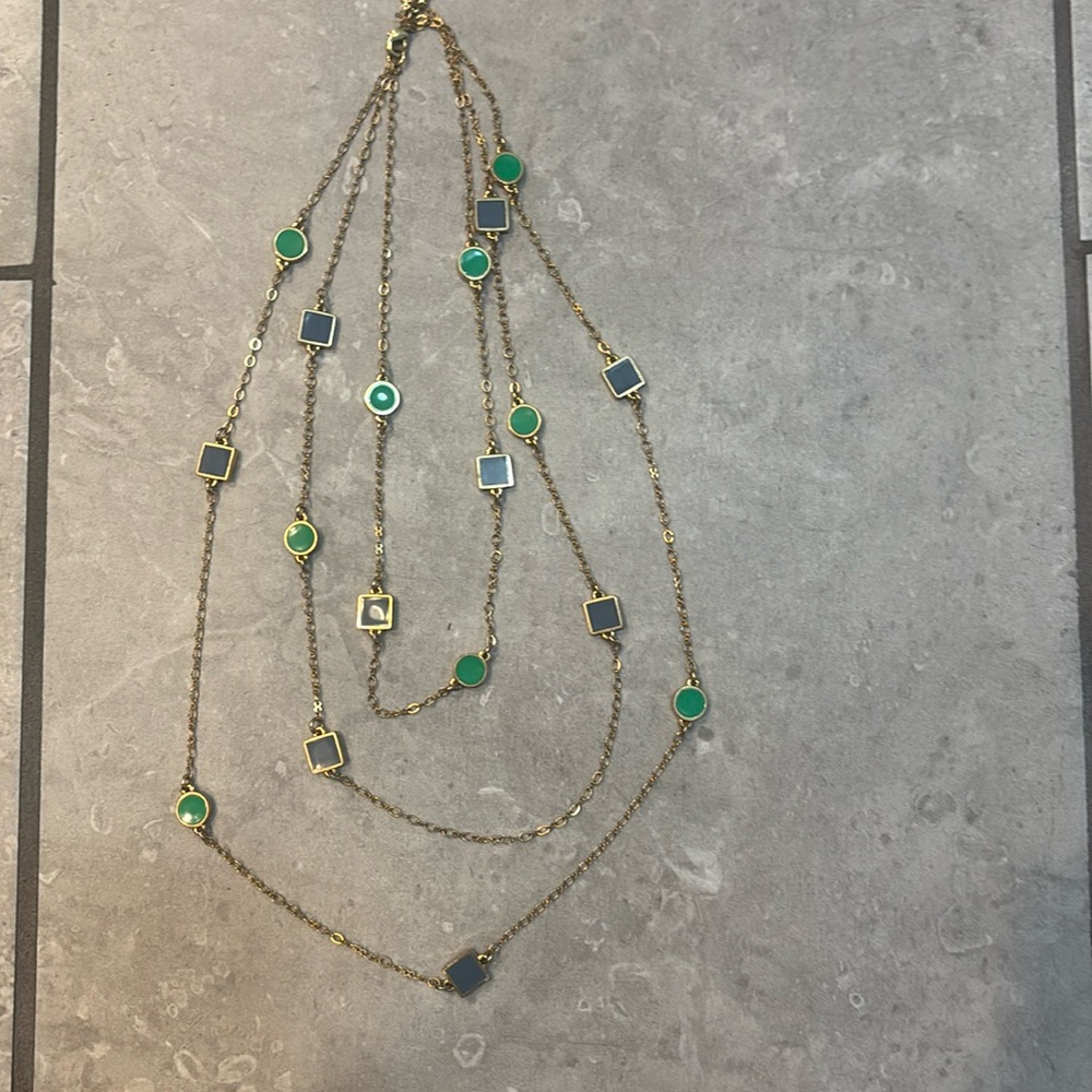 Tory Burch 3-layered necklace Gold.